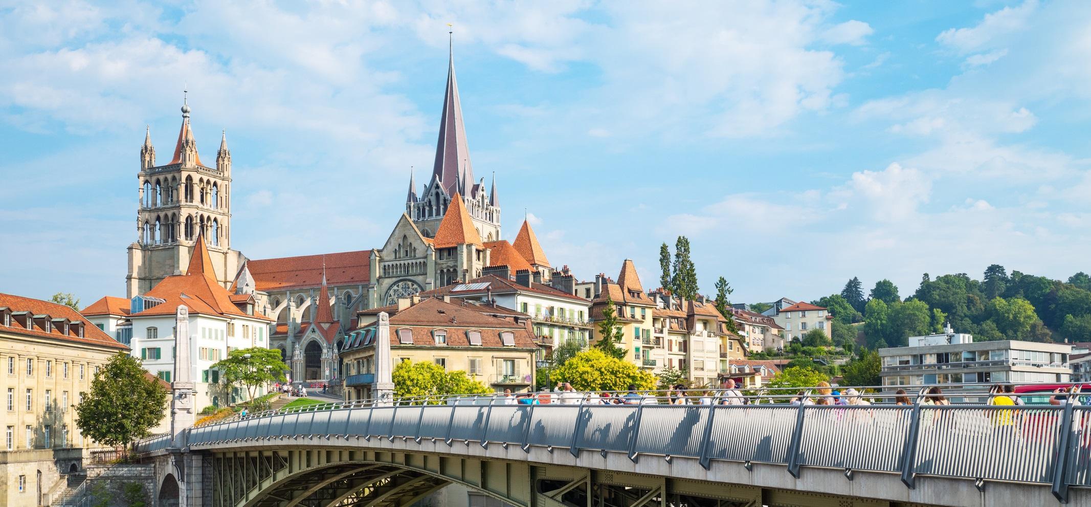 Lausanne cathédrale et pont bessières